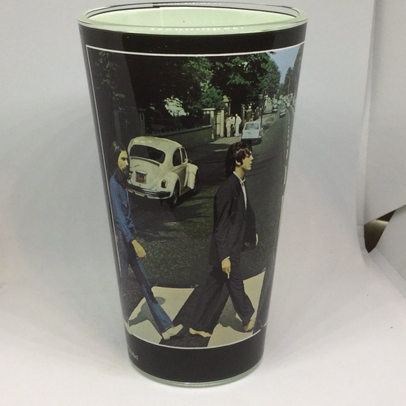 The Beatles Accessories - The Beatles Abby Road glass